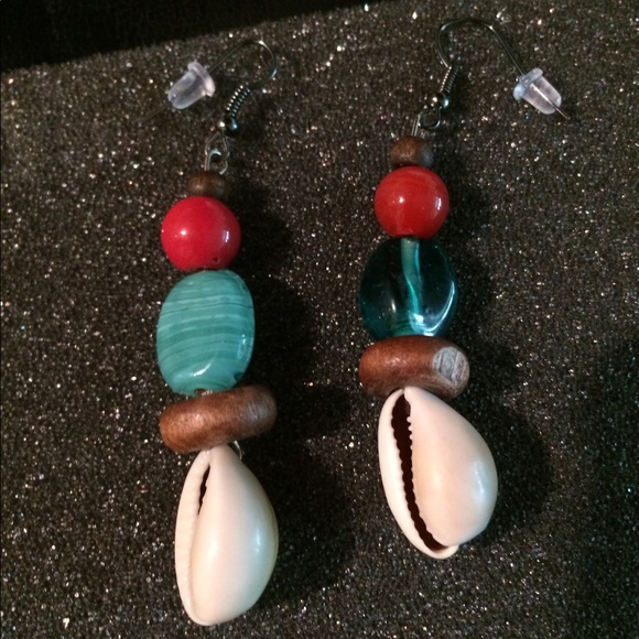 Beautiful handmade earrings - Picture 1 of 1